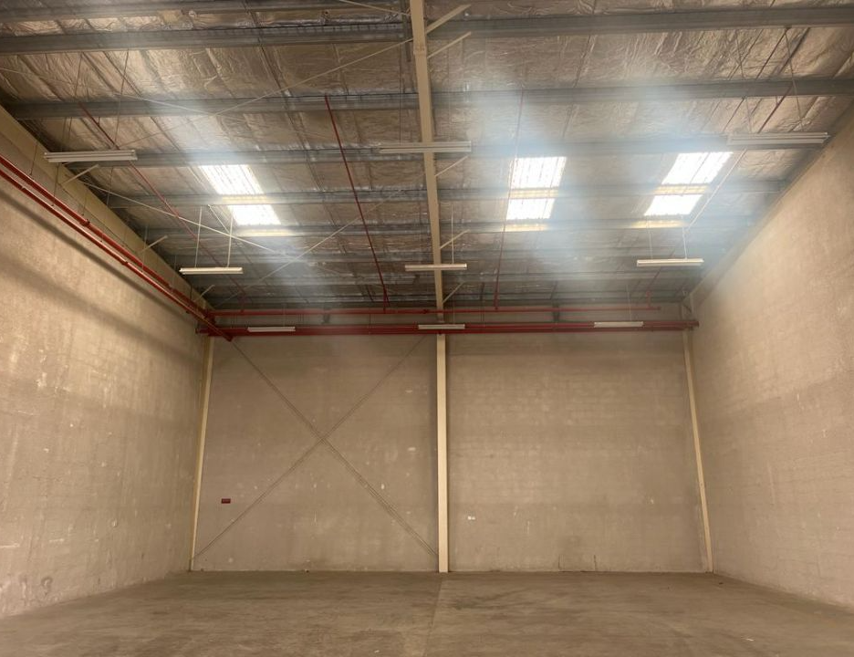 Top Features to Prioritize in Your Next Warehouse Rental