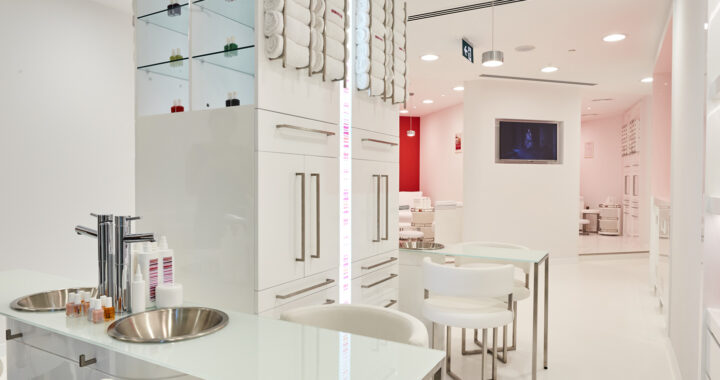 Bridal Manicure Ideas For Your Big Day